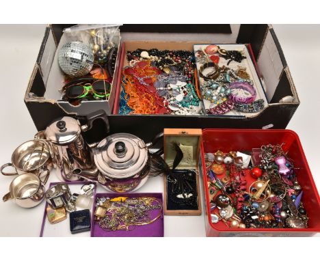 A BOX OF ASSORTED ITEMS, to include various pieces of costume jewellery items, sunglasses, fashion watch, earrings, hair slid