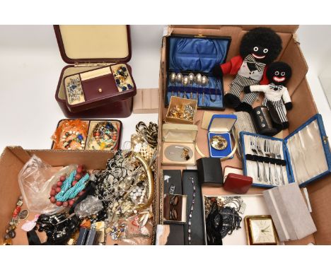 A BOX OF ASSORTED ITEMS, to include a jewellery box with costume jewellery and cufflinks, a razor in tin, two mascot teddies,