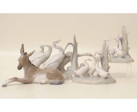 Lladro geese group, donkey and two Nao geese groups. Condition report: see terms and conditions