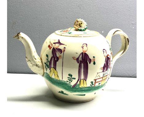 18th century famille rose porcelain teapot hand painted age related damage chipped and cracked measures approx 14cm tall 19cm