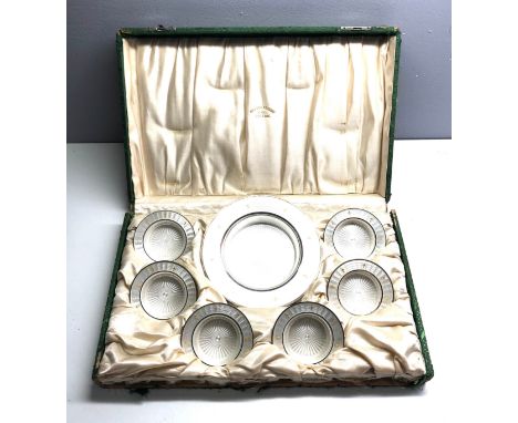 Fine Antique boxed silver and enamel bowls six measure approx 7cm dia white enamel with gold fluer-de-li largest bowl measure