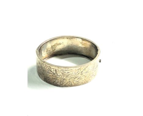 Antique silver cuff bangle weight 26g 