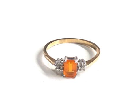 9ct gold fire opal ring weight 1.6g 