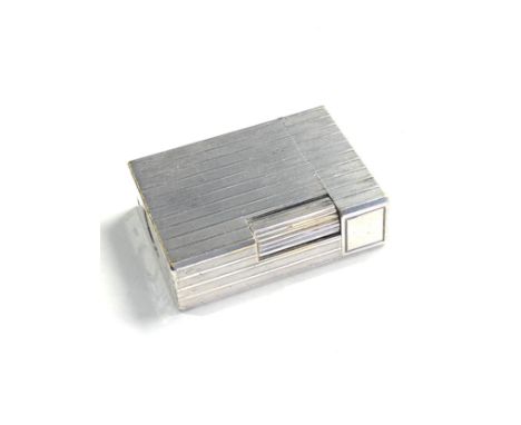 Vintage Dupont paris cigarette lighter in working order 