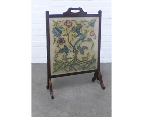 Early 20th century needlework panel fire screen, 52 x 76cm.