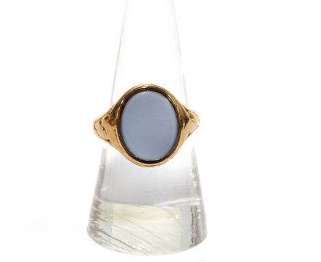Victorian 15ct gold ring with pale blue hardstone plaque, London 1859