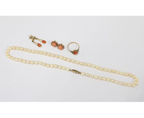9ct gold coral dress ring with matching 9ct gold coral stud earrings and a pair of drop earrings and strand of cultured pearl