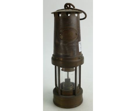 Patterson Lamp LTD, Felling On Tyne GPO Miners Safety Lamp: