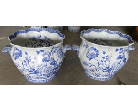 Two large Spode Signiture Collection British Flowers Patterned planters(2):