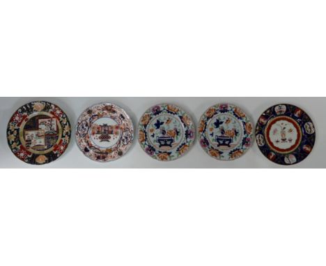 A collection of 19th century ironstone plates: 19th century plates by Spode, Masons etc (5)