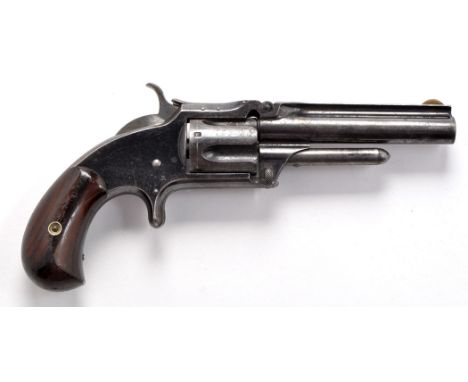 Smith &amp; Wesson: a .32 cal. 5 shot rimfire action revolver, Serial No. 96390, the top break action barrel 3 1/2in. in orig