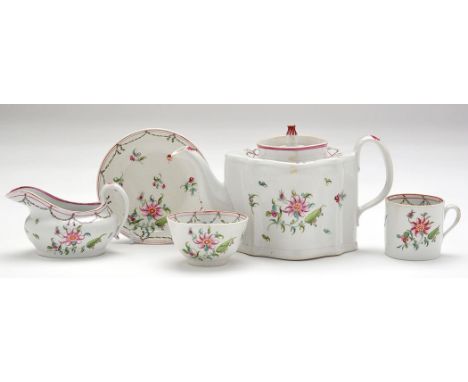 'New Hall' part tea service, pattern no. 596, comprising: teapot (and associated cover), height 14cms, cup, tea bowl and sauc