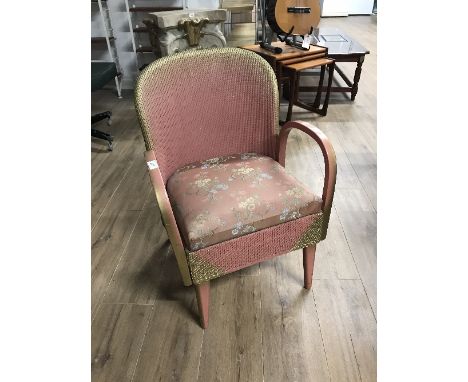 COMMODE CHAIR