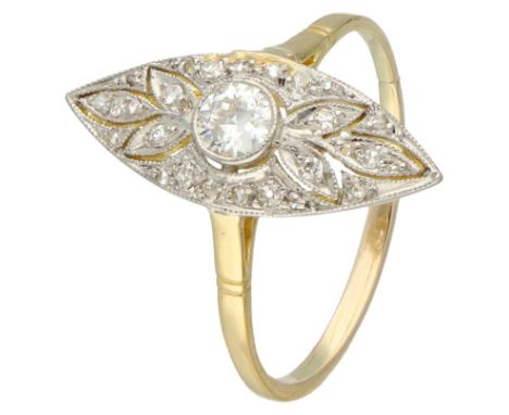 No Reserve - 14K Bicolour gold Art Deco marquise ring set with approx. 0.20 ct. diamond. Set with a brilliant cut diamond of 
