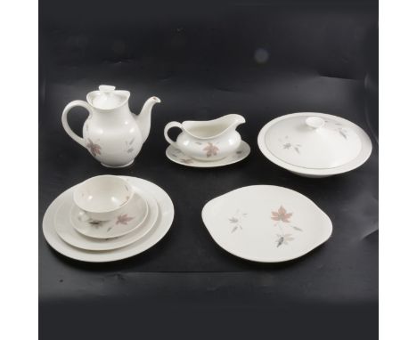 Large Royal Doulton dinner and tea service, Tumbling Leaves pattern.