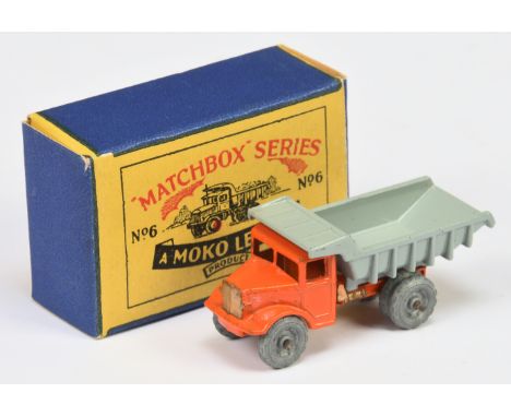 Matchbox Regular Wheels 6a Quarry Truck - Stannard Code 3 - short front axle base, type B tipper base, flat crimped axles - E