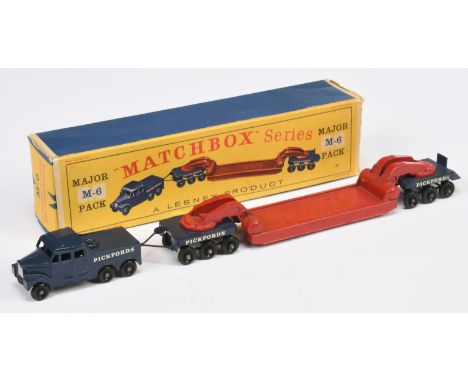 Matchbox Regular Wheels Major Pack M6 Scammell 6x6 Ballast Tractor with Pickfords Low Loader Transporter Trailer - dark blue 