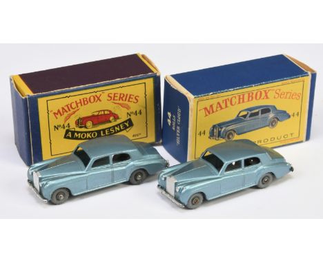 Matchbox Regular Wheels no.44a Rolls Royce Silver Cloud pair (1) metallic light blue body, type B roof and bonnet interior wi