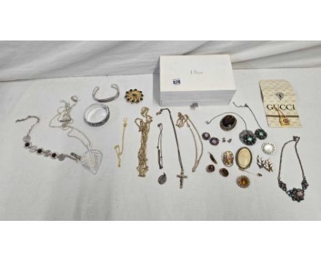 DIOR BOX OF COSTUME JEWELLERY INCL; GUCCI STYLE PENDANT