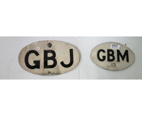2 oval enamel motor badges – GBM 7”w & GBJ 9”w