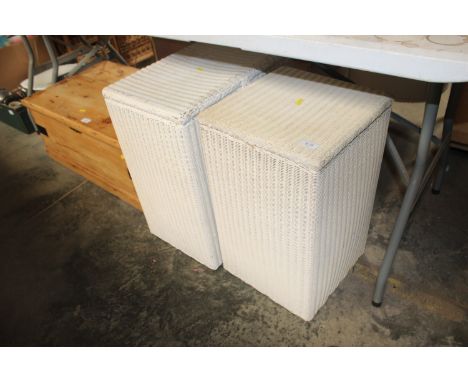 Two Lloyd loom linen baskets