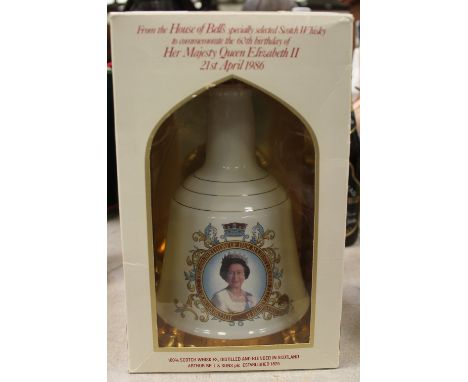 Bells Scotch Whisky Bell HM Queen Elizabeth II 21st April 1986 750ml with box