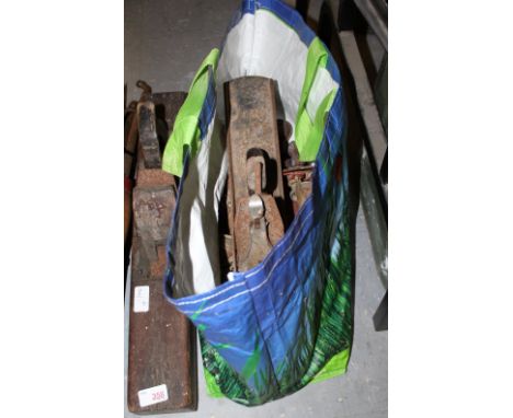 Various tools, planes and stilsons