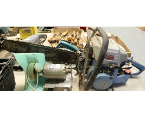 Chainsaw