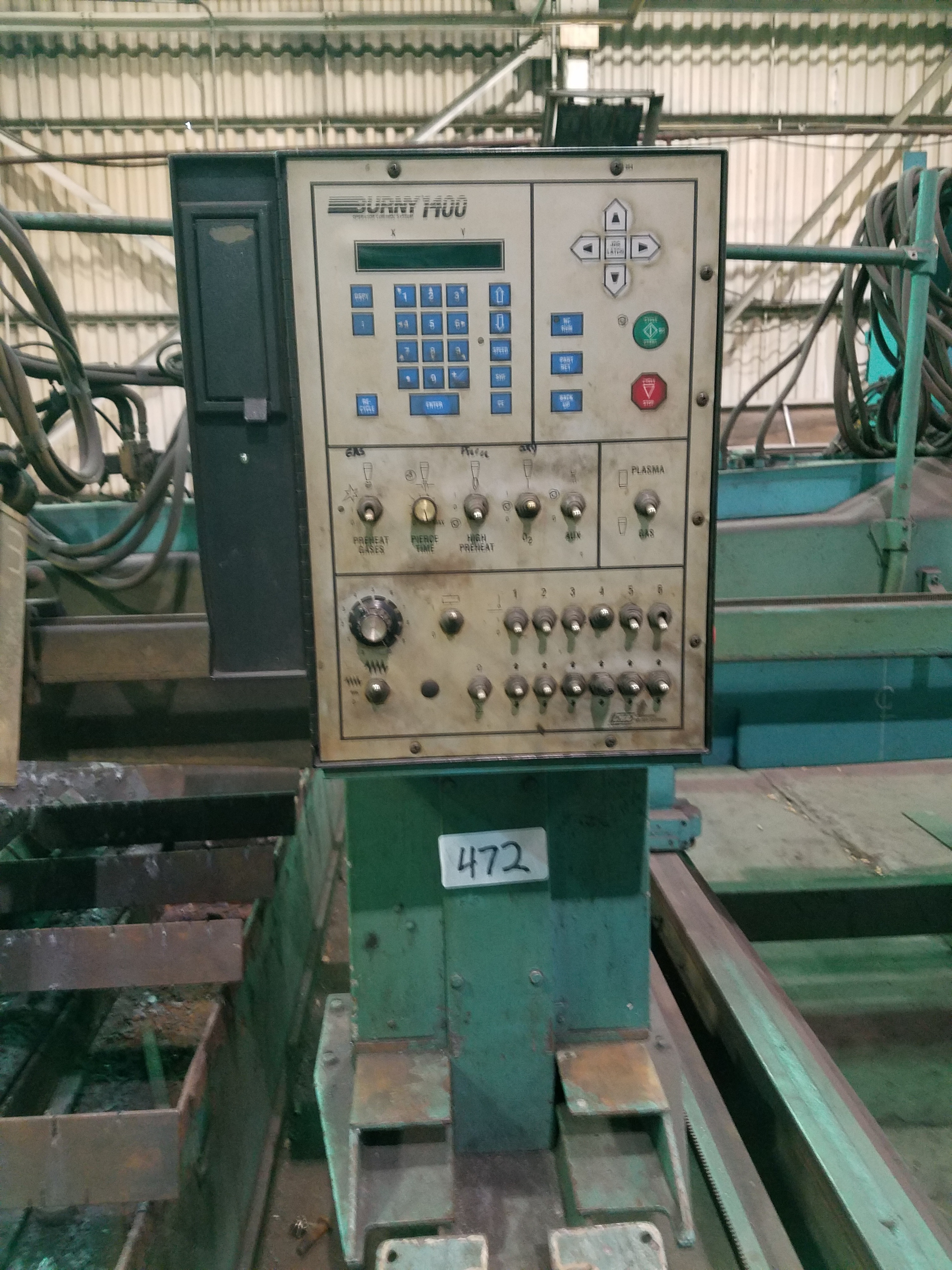 BURNY 1400 PLASMA BURNER CANTILEVER STYLE, SERVOPAK CLEVELAND MOTION