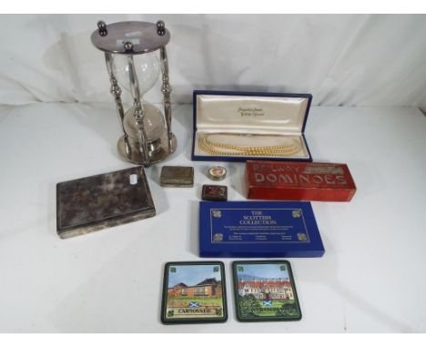A good lot to include a vintage Railway Dominoes game by Spears Games, a graduated three strand Pompadour pearl necklace, a s