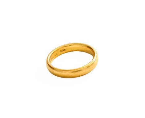 A 22 Carat Gold Band Ring, finger size PGross weight 6.6 grams.
