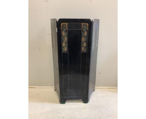 A Secessionist period toleware three fold japanned steel firescreen, each panel width 38cm, height 110cm. Condition - fair