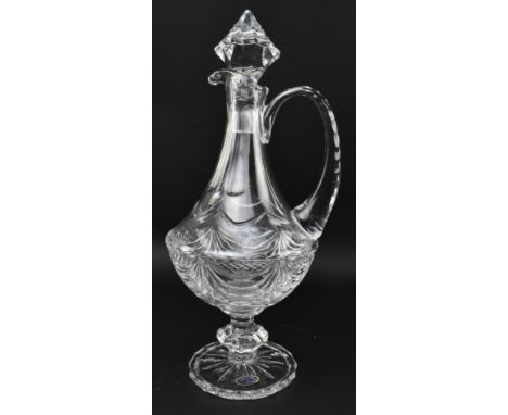 Taille Main - A 20th century boxed French Bohemian cut glass decanter water ewer jug. The jug featuring diamond shaped stoppe