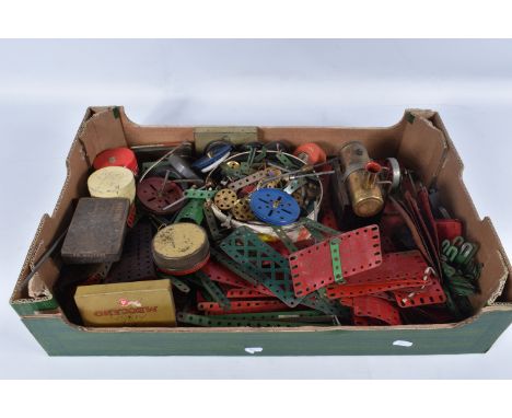 AN UNBOXED MAMOD LIVE STEAM ENGINE, No.SE1, not tested, playworn condition, has been fired up, missing burner tray and other 