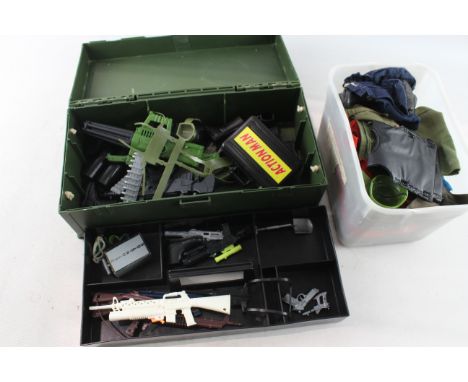 Vintage &amp; Modern Action Man Accessories Joblot Items are in previously owned condition Signs of use &amp; age See photogr