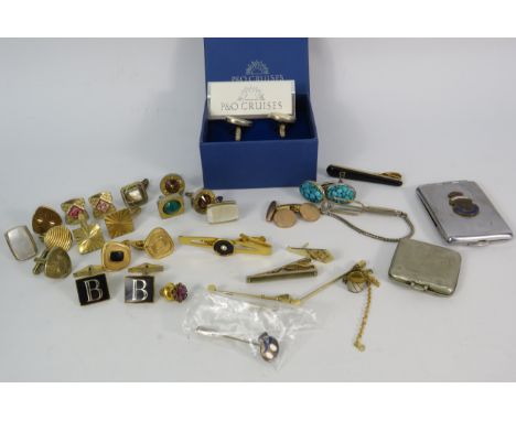 Selection of vintage mens cuff links and tie pins and vestas etc.