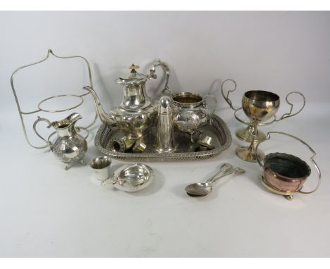 Mixed silver plated lot including a military arrow marked sugar sifter.