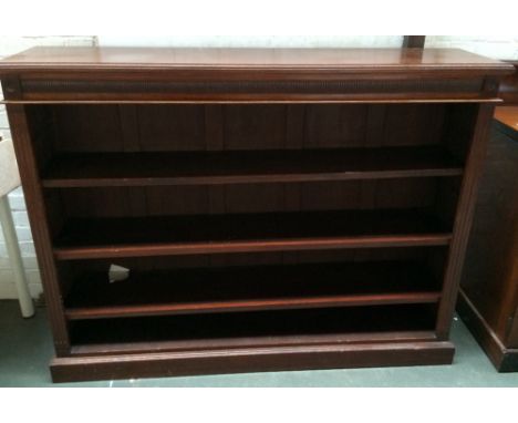 Mahogany book shelf, 160x123cmH