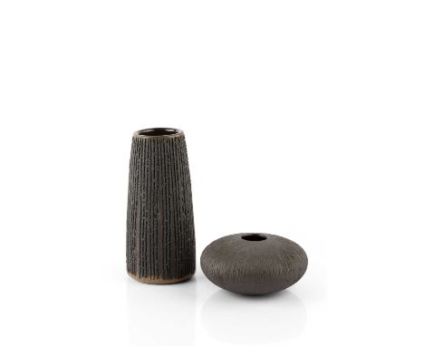 Guy Sydenham (1916-2005)Atlantis vaseimpressed seal and Poole marks17.8cm high; and a Guy Sydenham sea urchin vase (2).Lot 70