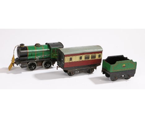 Hornby O gauge engine 45746 and tender in green livery, burgundy carriage (3) 