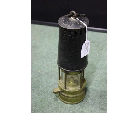 Early 20th Century miners lamp