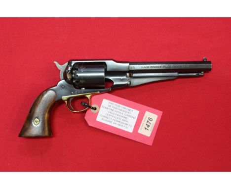 A Uberti model 1858 New Army Remington .44 cal black powder muzzle loading revolver, S/No.52297, in overall good condition, t