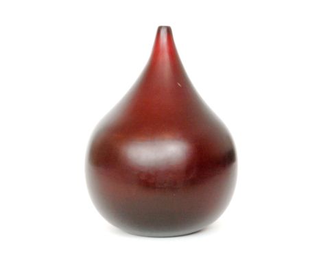 Carlo Scarpa - Venini - A large post war Italian Murano Veiled glass vase of onion form with a drawn narrow neck in deep ruby