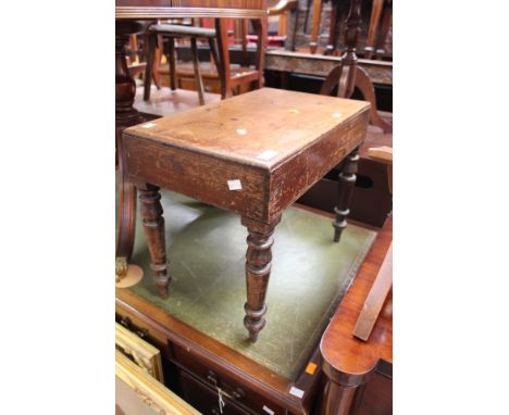 An early Victorian mahogany bidet, complete with original ceramic liner