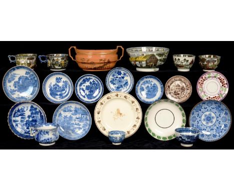 A COLLECTION OF STAFFORDSHIRE AND OTHER BRITISH PEARLWARE AND CREAMWARE TEA BOWLS, CUPS AND SAUCERS AND A CHALCEDONY GROUND S