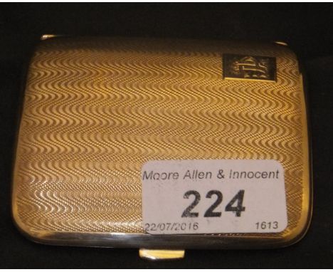 A 9 carat gold cigarette case with engine turned decoration, approx 55 g