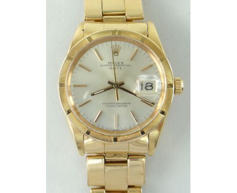 ROLEX 18K GOLD OYSTER PERPETUAL DATE GENTS WRISTWATCH, model 1501/R with 18k gold 7205 oyster bracelet. Together with various