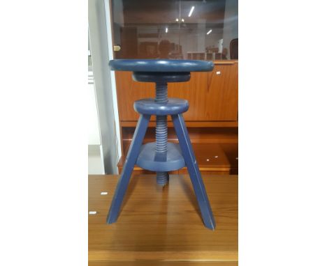 SWIVEL WOODEN STOOL