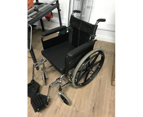 SHELF OF PROPELLED WHEEL CHAIR