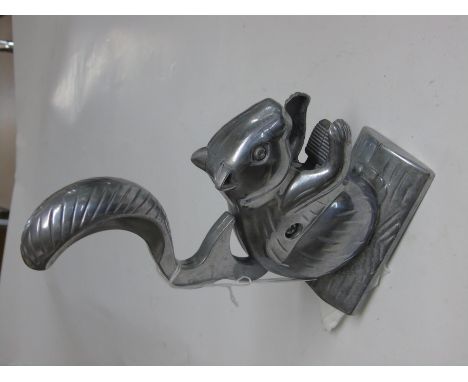SQUIRREL NUTCRACKER